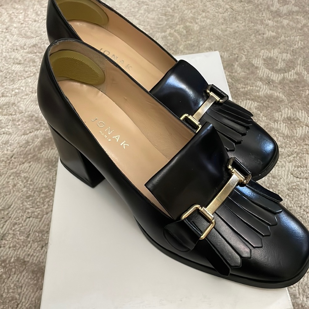 Jonak Paris smooth black leather block heels